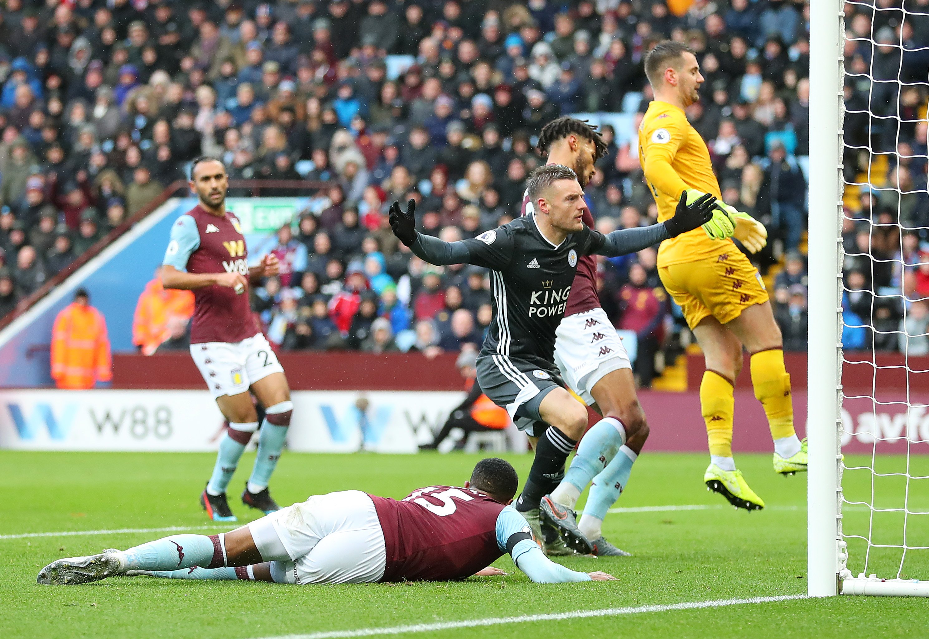 通过引入赫 通过引入赫